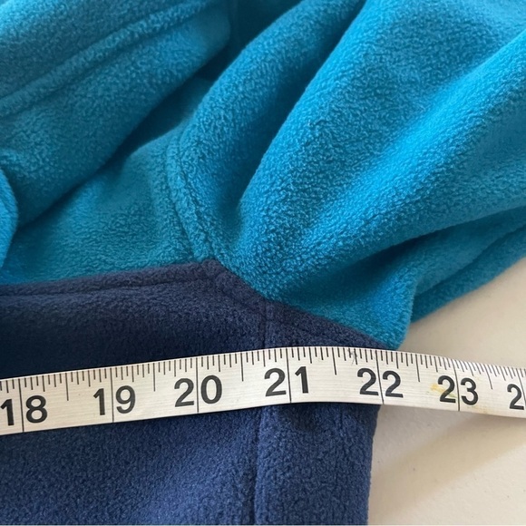 NWT Lands End Men’s Colorblock Pullover Snap Button Fleece Size Medium Navy Teal - Picture 10 of 11